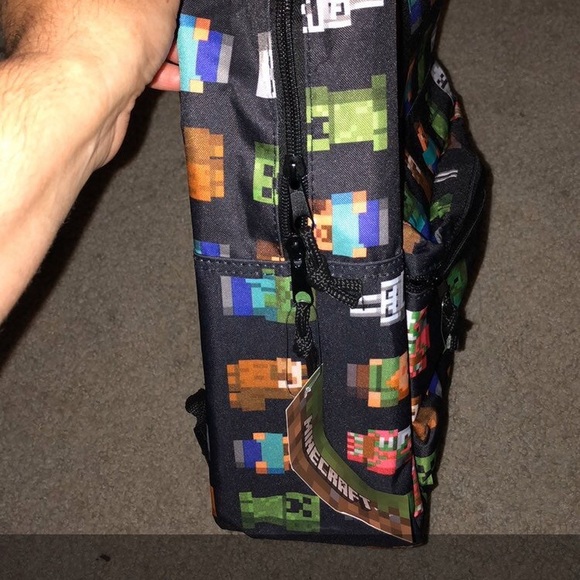 MINECRAFT BIOWORLD BACKPACK.NEW! - Picture 3 of 7